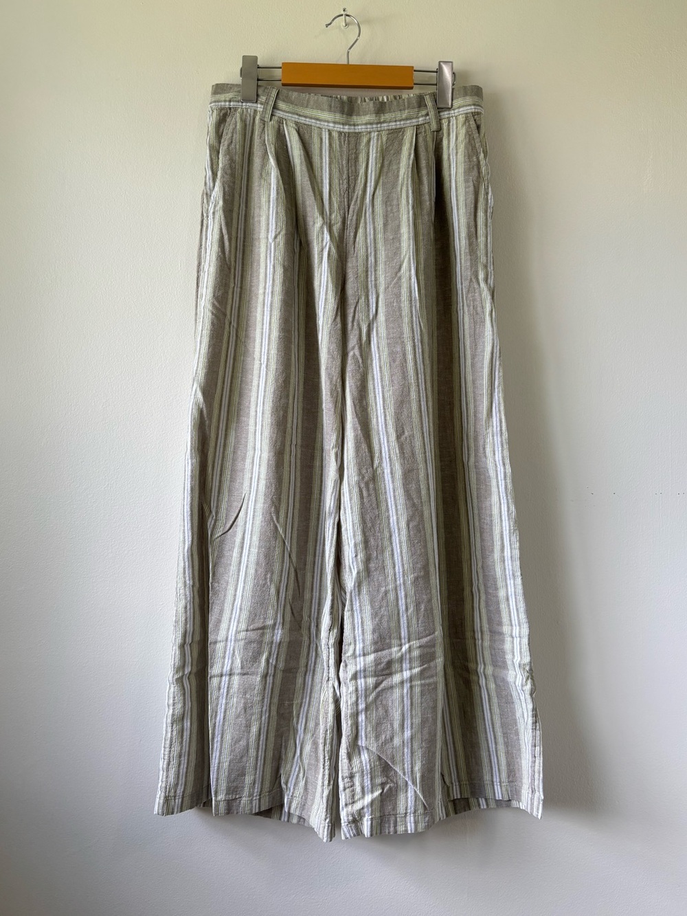 American Eagle Linen-Blend High-Waisted Wide Leg Pant